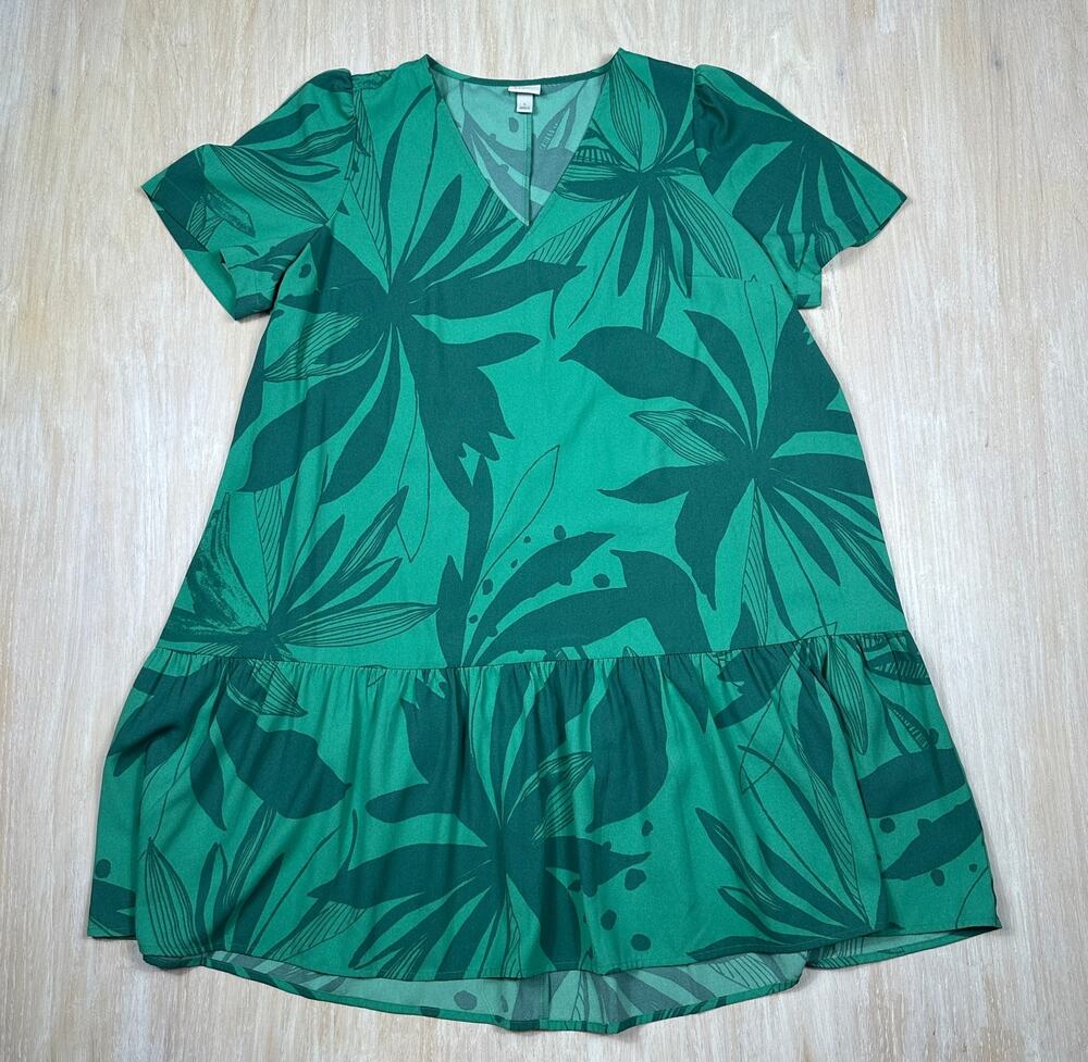 A New Day Green Leaf Drop Waist Shift V-Neck Short Sleeve Vacation Dress Large